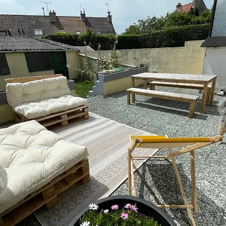 Maison 2 Cavaignac Tatil Evi