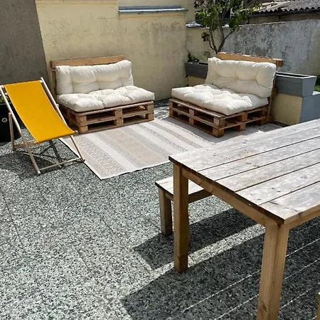 Maison 2 Cavaignac Hébergement de vacances *